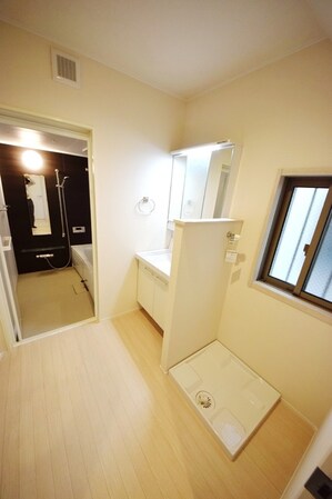 エルメゾン A棟の物件内観写真